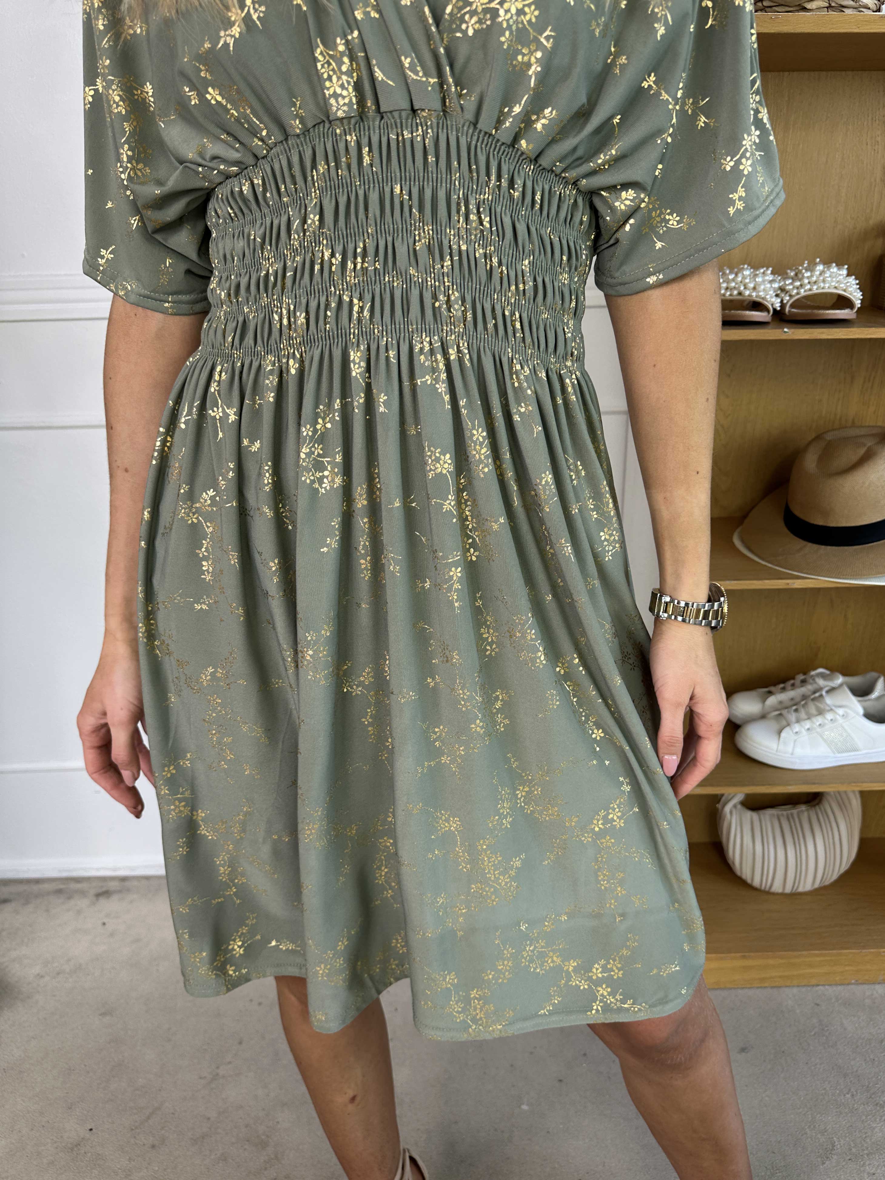 Pams Gold Short - Elastisk kjole detaljeret med guld blomster